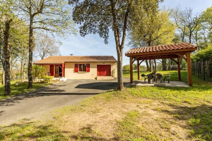 Maison En Perigord Proche Beynac Et Sarlat Cénac-et-Saint-Julien Esterno foto